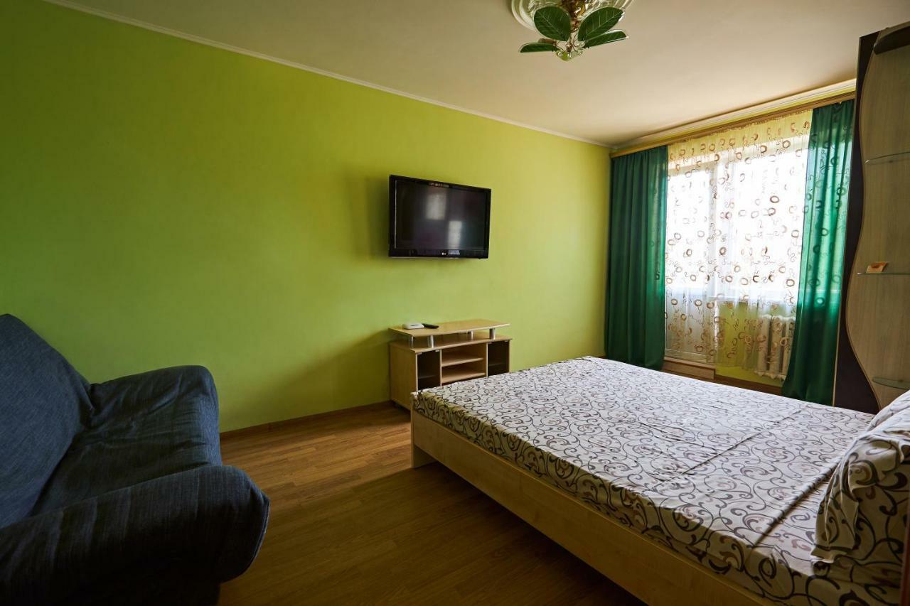Babylon Apartments On Kievskaya Street Ровно Экстерьер фото